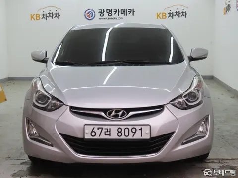 Hyundai Elantra (Avante)