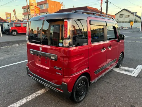 Suzuki Spacia Gear
