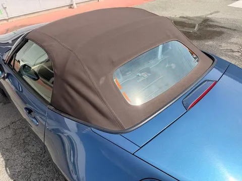 Mazda MX-5 (Roadster)