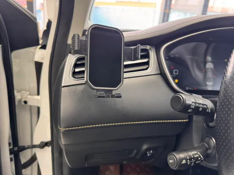 Roewe i6