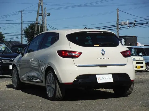 Renault Lutecia
