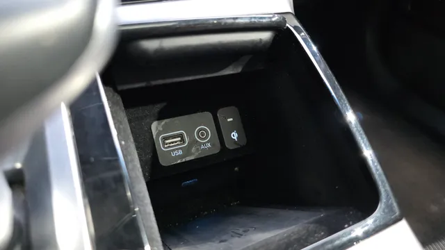 Genesis G90 (EQ900)