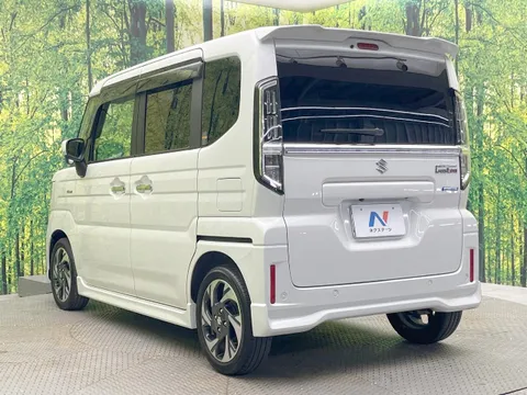 Suzuki Spacia Custom