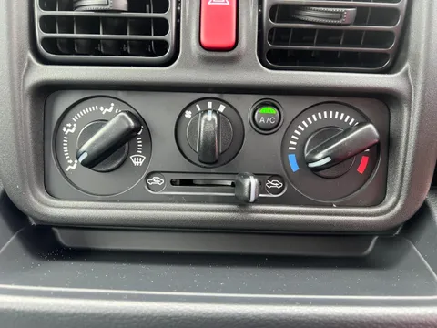 Nissan Clipper Truck