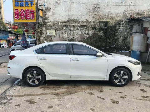 Kia Cerato (K3)