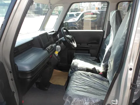 Suzuki Spacia Base