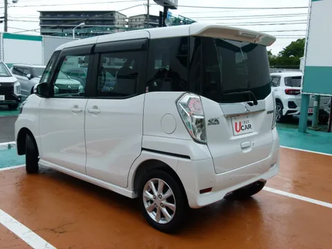 Mitsubishi eK Space