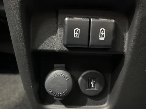 Suzuki Spacia Base