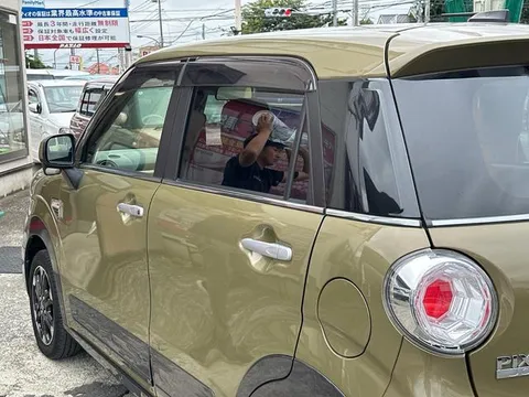 Toyota Pixis Joy