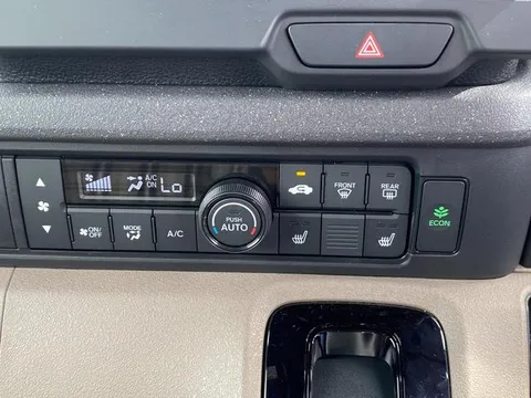 Honda N-BOX Joy