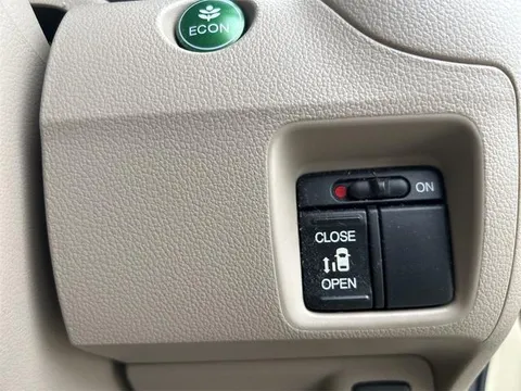 Honda N-BOX Plus