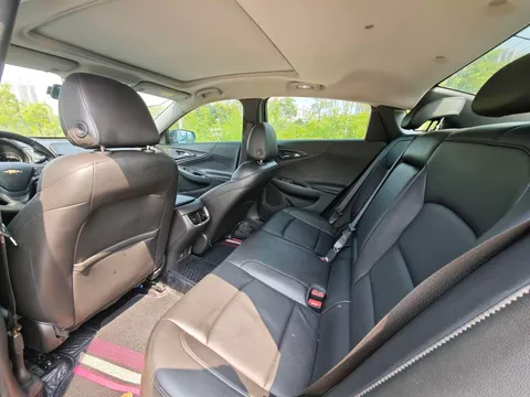 Chevrolet Malibu XL