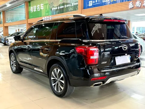Gac GS8