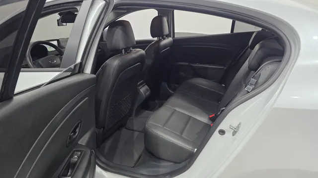 Renault SM3