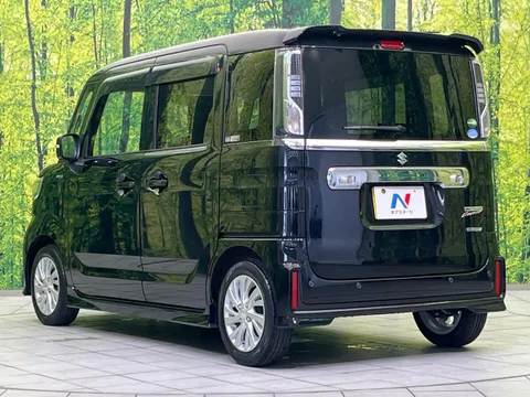 Suzuki Spacia Custom