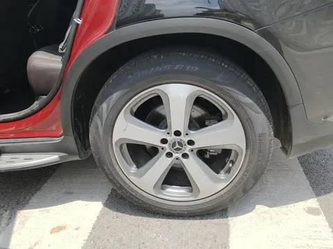 Mercedes-Benz Mercedes-Benz GLC