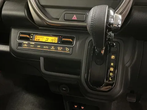 Mazda Flair Crossover