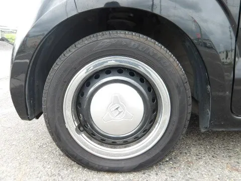 Honda N-BOX Slash