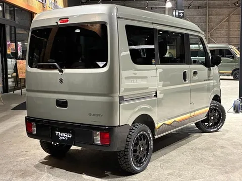 Suzuki Every