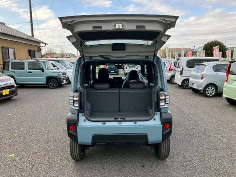 Daihatsu Taft