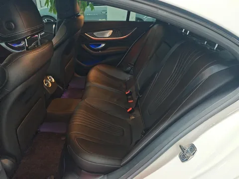 Mercedes-Benz Mercedes-Benz CLS