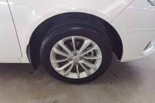 Geely Vision