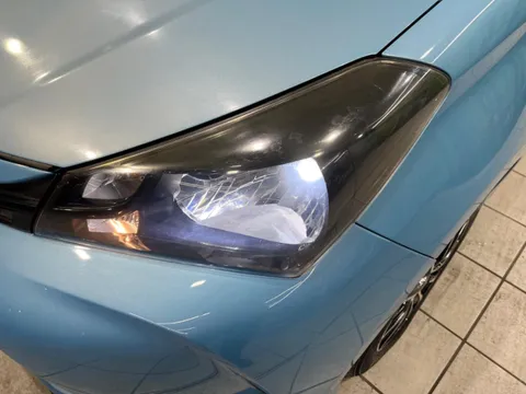 Toyota Yaris (Vitz)