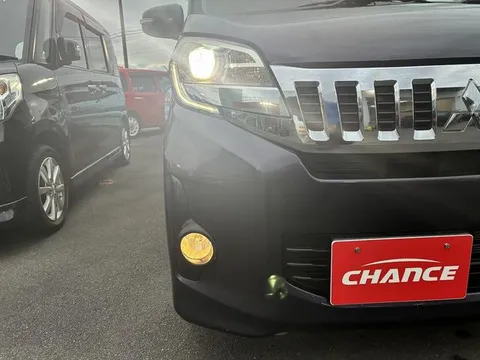 Mitsubishi eK Space Custom
