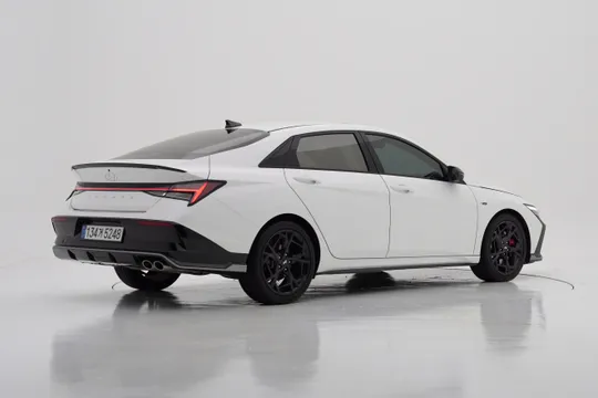 Hyundai Elantra (Avante)