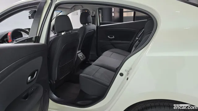 Renault SM3