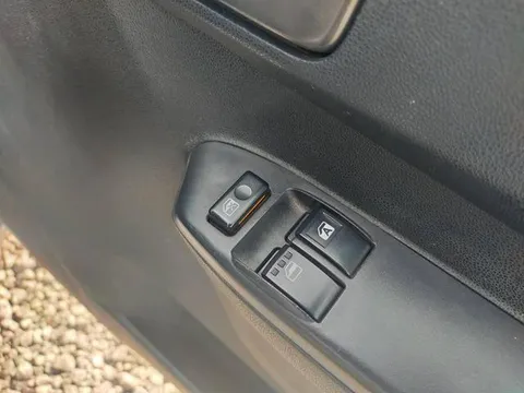 Subaru Pleo