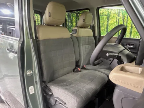 Mitsubishi Delica Mini