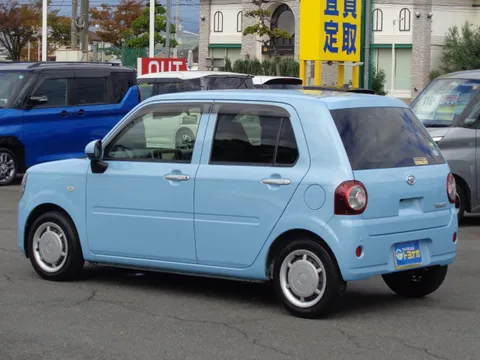Daihatsu Mira Tocot