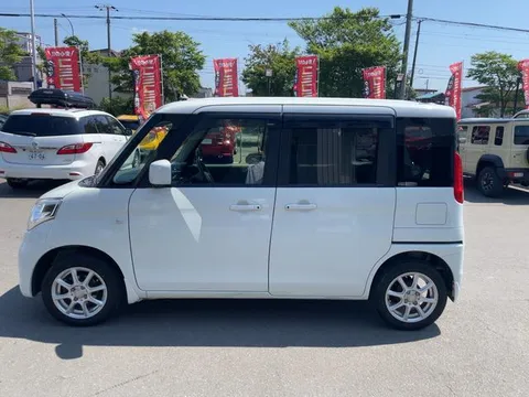 Suzuki Spacia