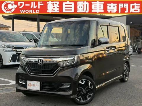 Honda N-BOX Custom