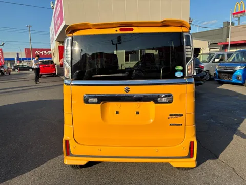 Suzuki Spacia Custom