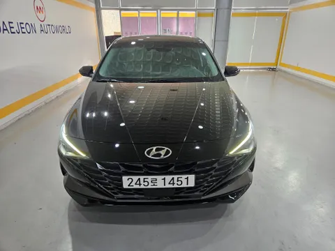 Hyundai Elantra (Avante)