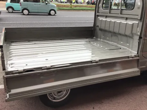 Nissan Clipper Truck
