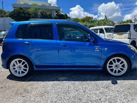 Mazda Mazda2 (Demio)