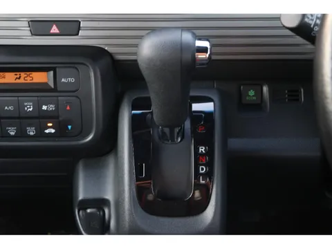Honda N-VAN Plus Style