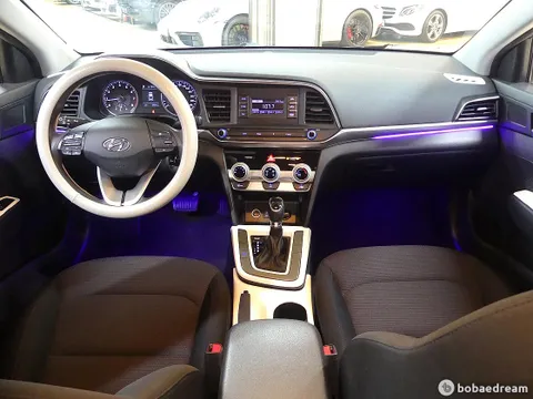 Hyundai Elantra (Avante)