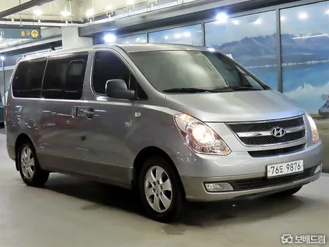 Hyundai Grand Starex
