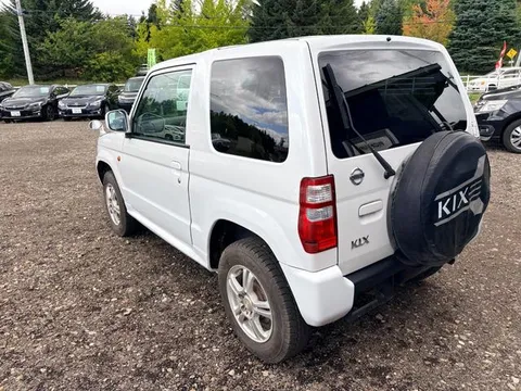 Nissan KIX