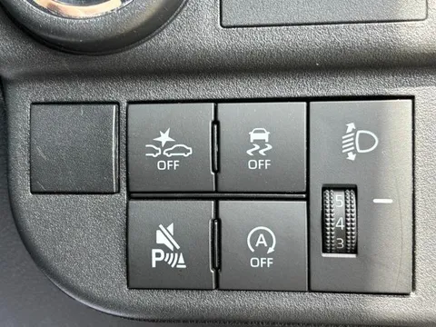 Toyota Pixis Van