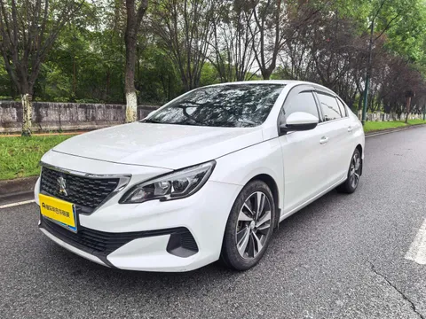 Peugeot 408