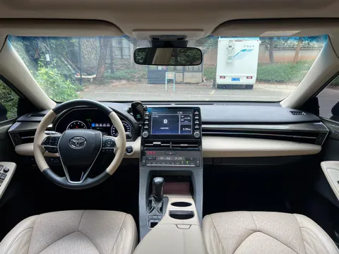 Toyota Avalon