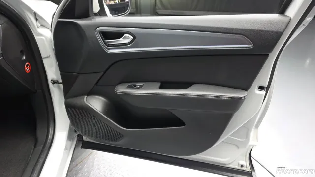 Renault XM3