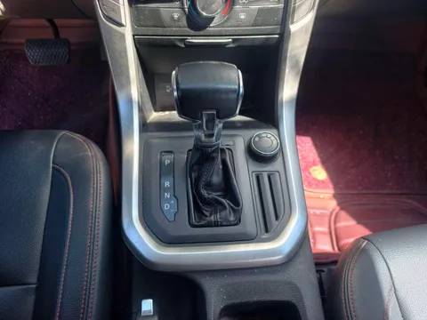 Maxus T60