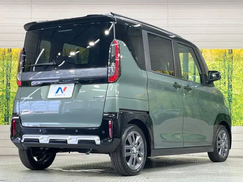 Mitsubishi Delica Mini