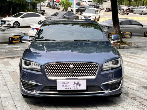 Lincoln MKZ